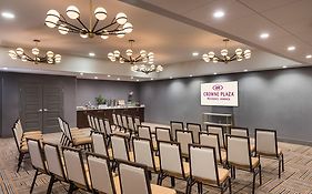 Crowne Plaza Providence-Warwick (airport)